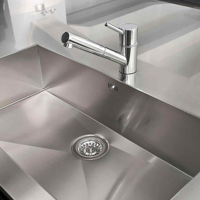 https://greenventcleaning.com/wp-content/uploads/2018/10/gallery_projects_21-640x640.jpg